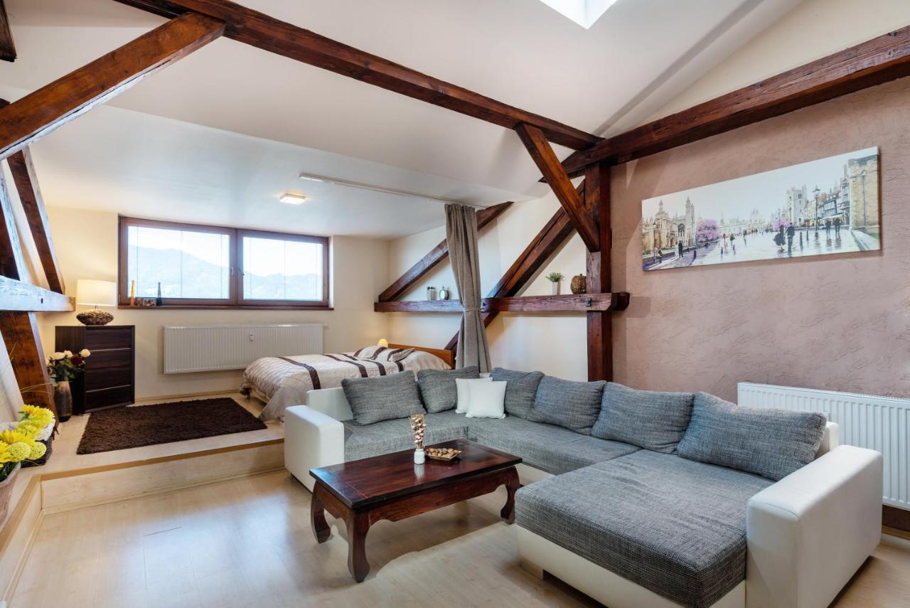 Apartments Sofia Plus Liptovský Mikuláš Екстериор снимка