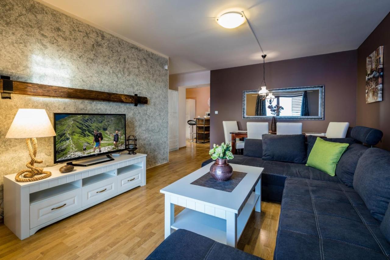 Apartments Sofia Plus Liptovský Mikuláš Екстериор снимка