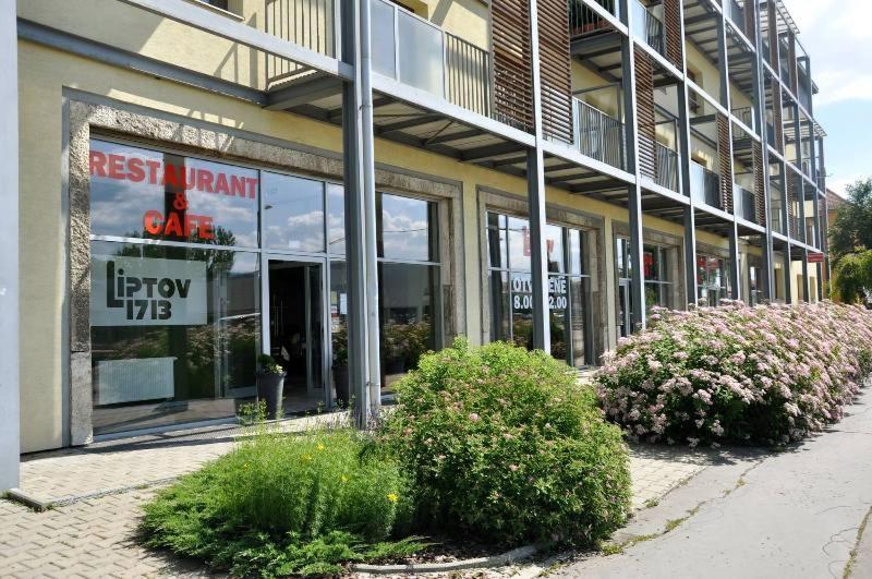 Apartments Sofia Plus Liptovský Mikuláš Екстериор снимка